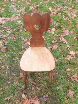 Antique Heart Chair 