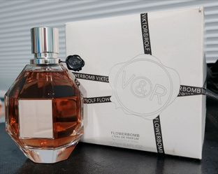 Viktor & Rolf Flowerbomb Perfume 100ml (3.4 oz) Tester - 100% Full with Cap & Box