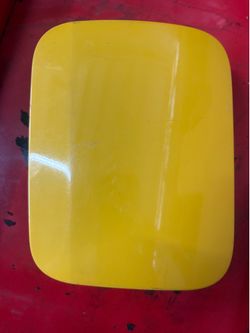 Honda S2000 gas tank lid pre-owned