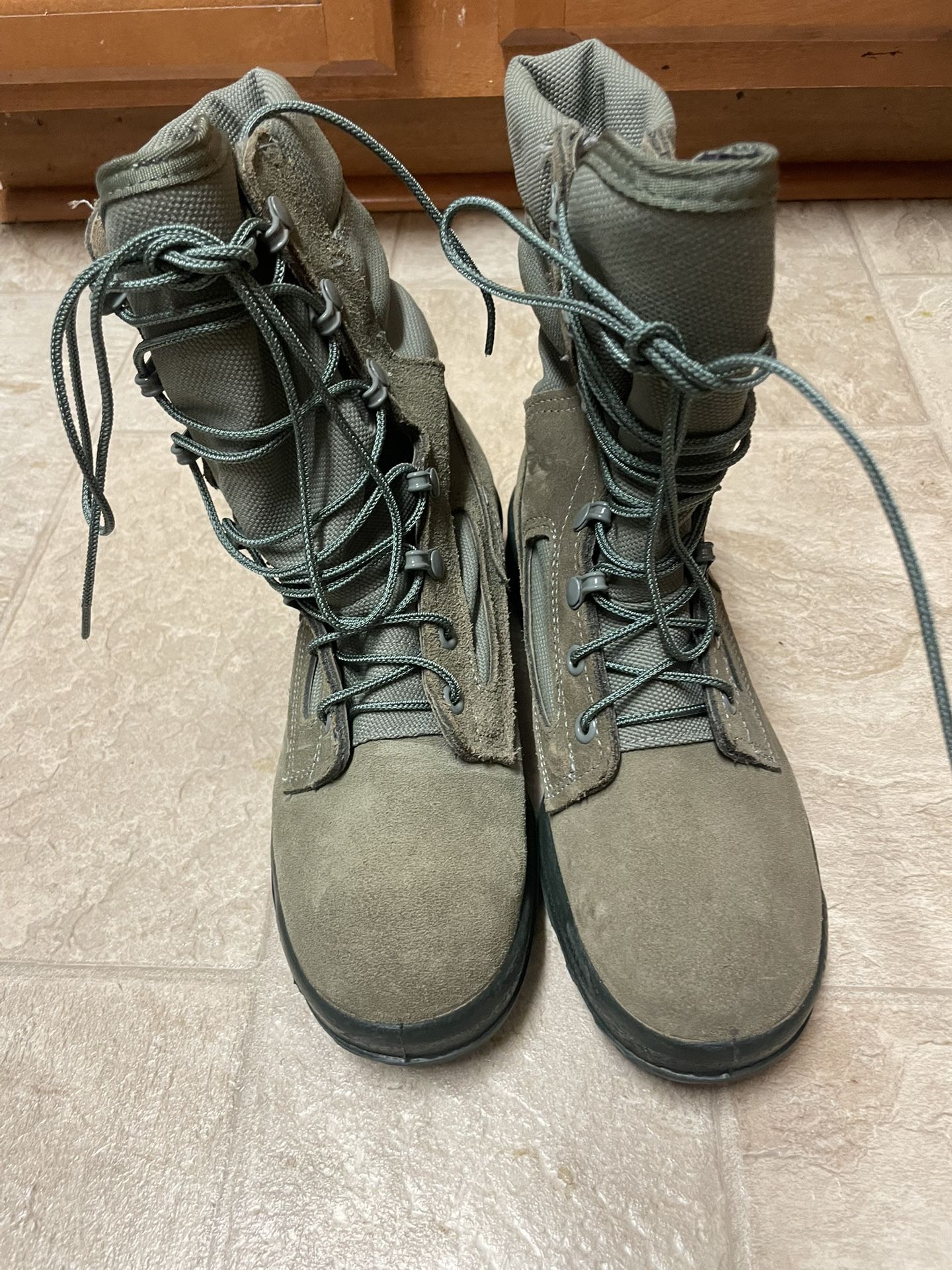 Belleville Mens 7 Waterproof Steel Toe Tactical Gore Tex Vibram Boots