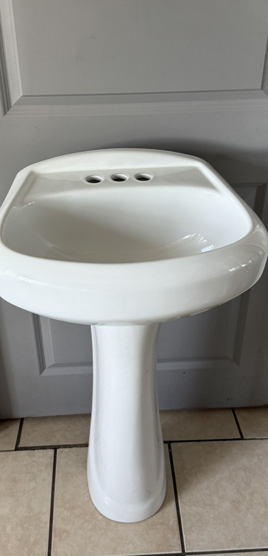 Pedestal Sink Combo