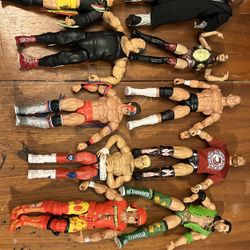 11 WWE/AEW Figures