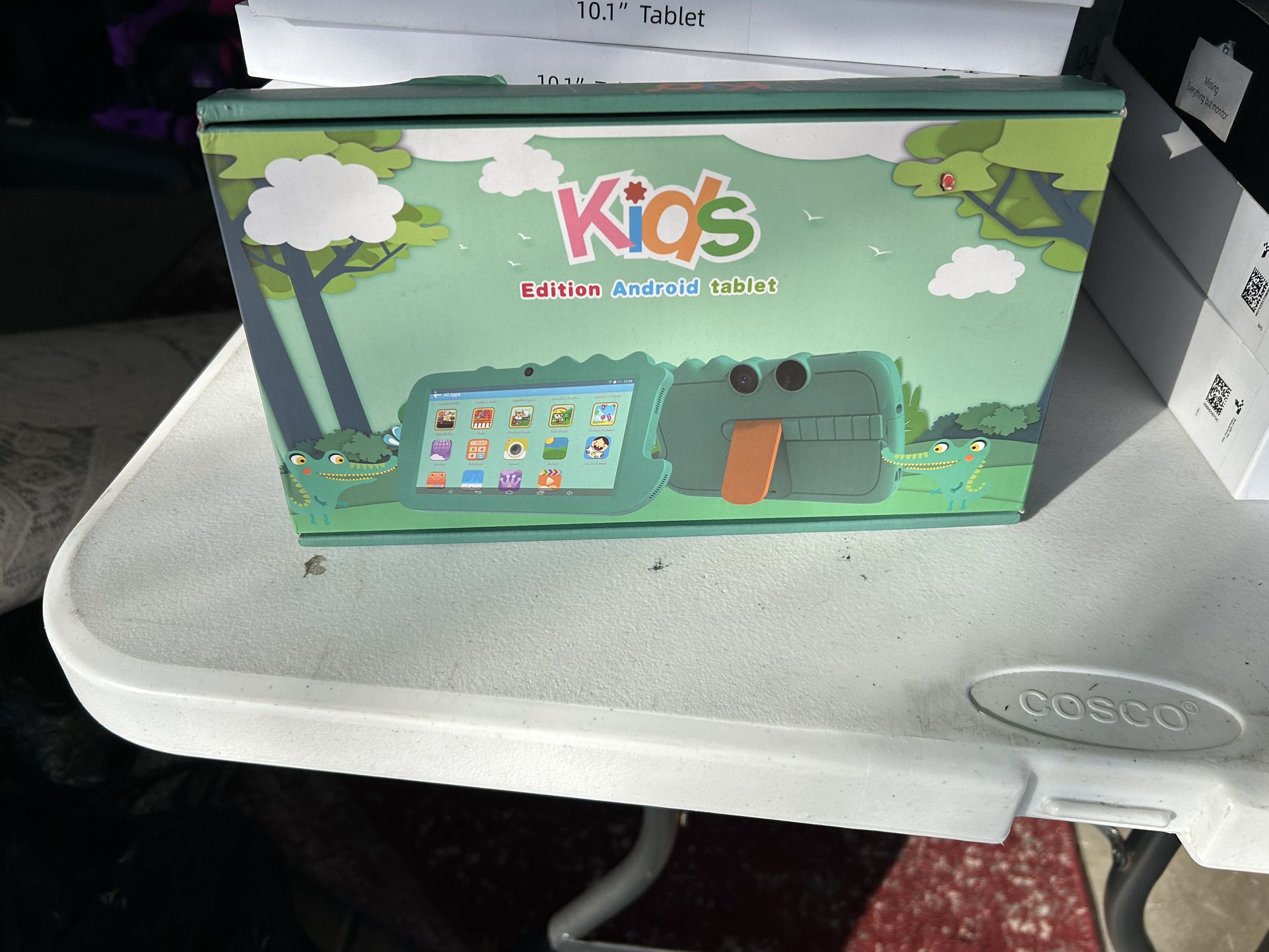 TABLETS FOR KIDS 7” (Sold Separately) 
