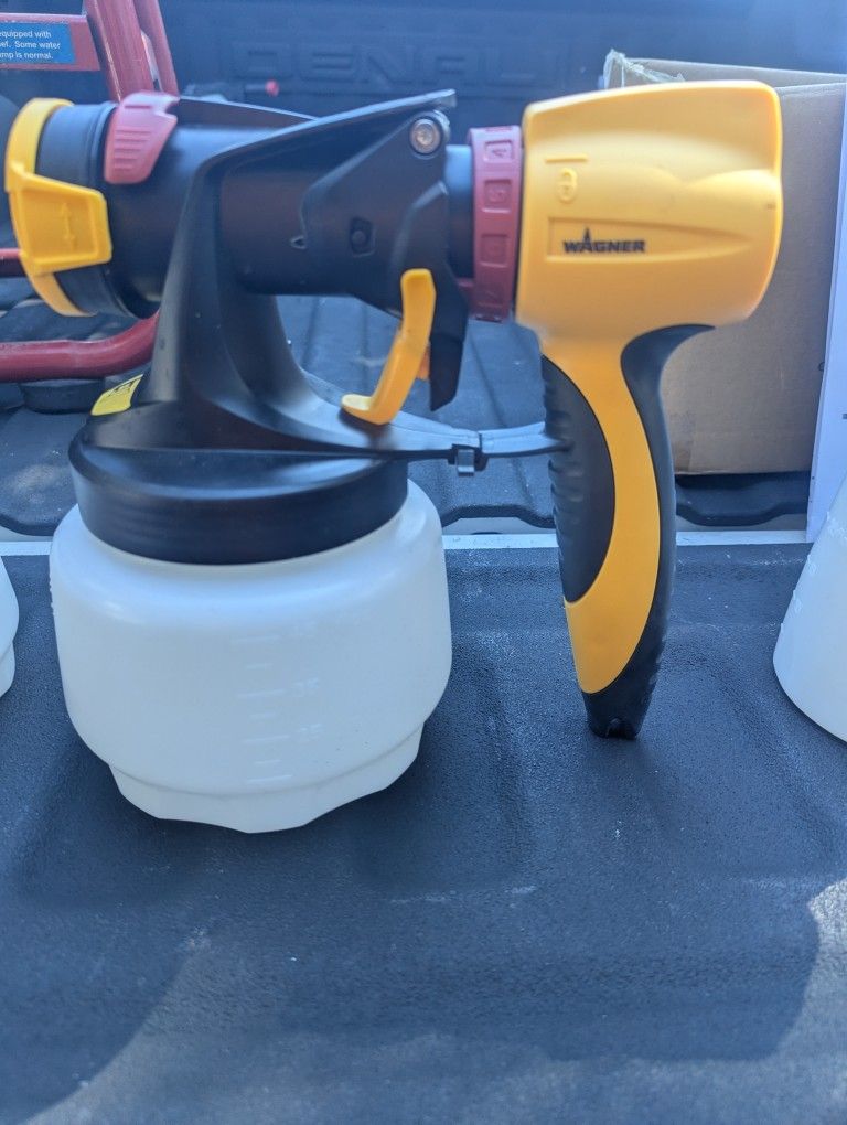 Wagner Paint Stain Sprayer - 2 Nozzles BRAND NEW NEVER USED