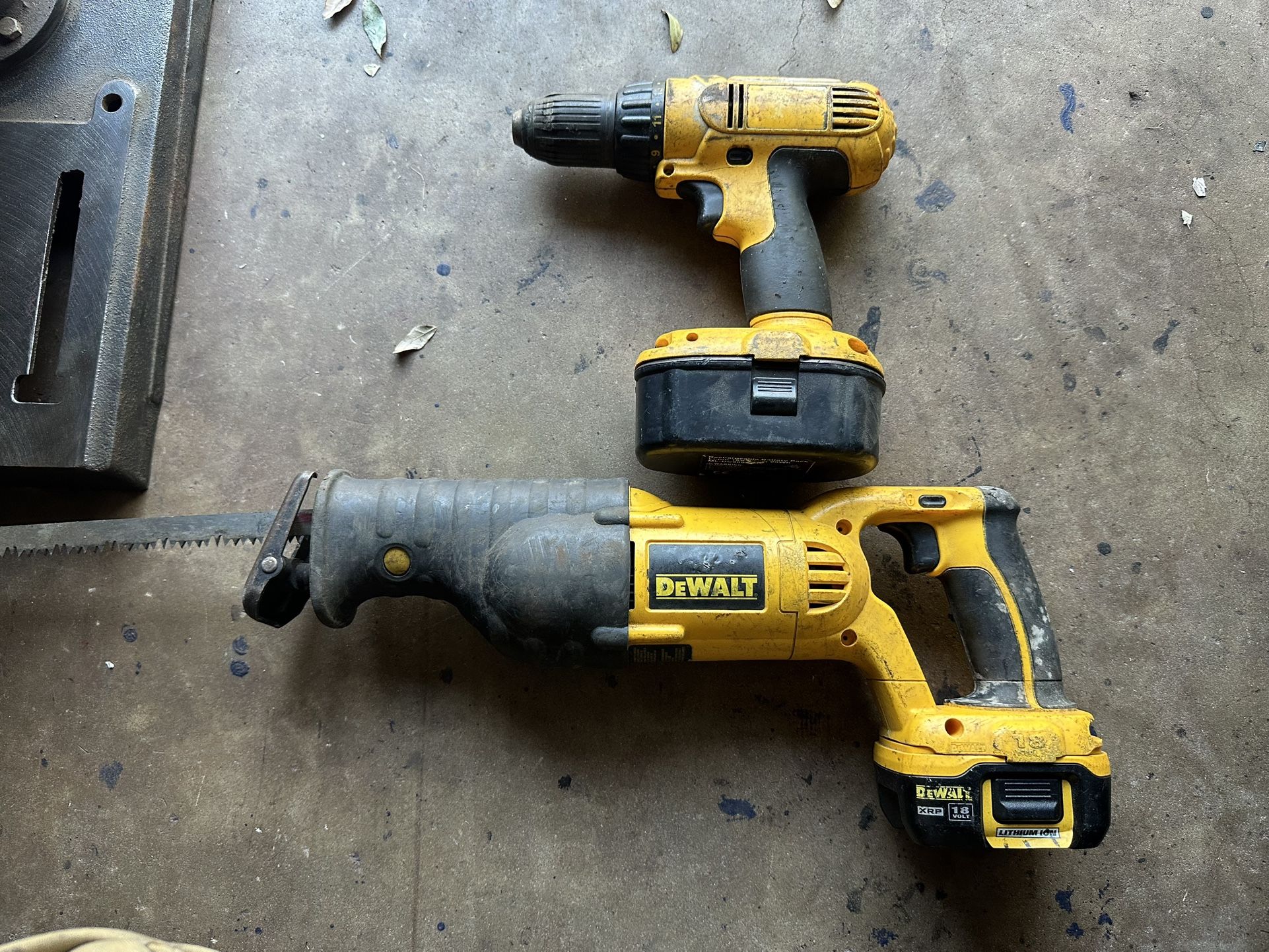 Dewalt Sawzall And Drill 18v