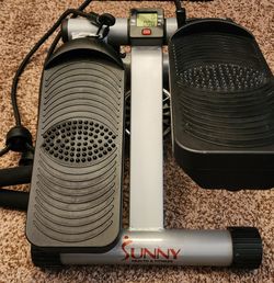 Sunny Health & Fitness Mini Stair Stepper w/Resistance Bands