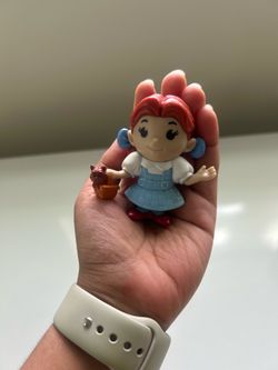 Dorthy from Wizard of Oz