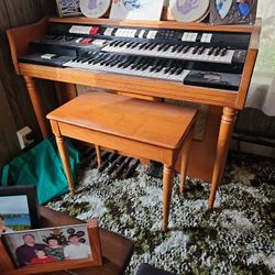Wurlitzer Organ