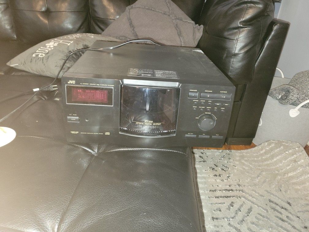 jvc 200 cd disk player