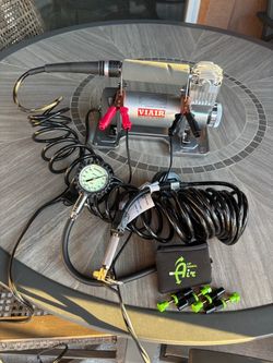 VIAIR PORTABLE COMPRESSOR