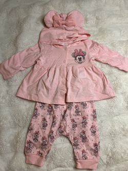 Minnie Mouse Outfit