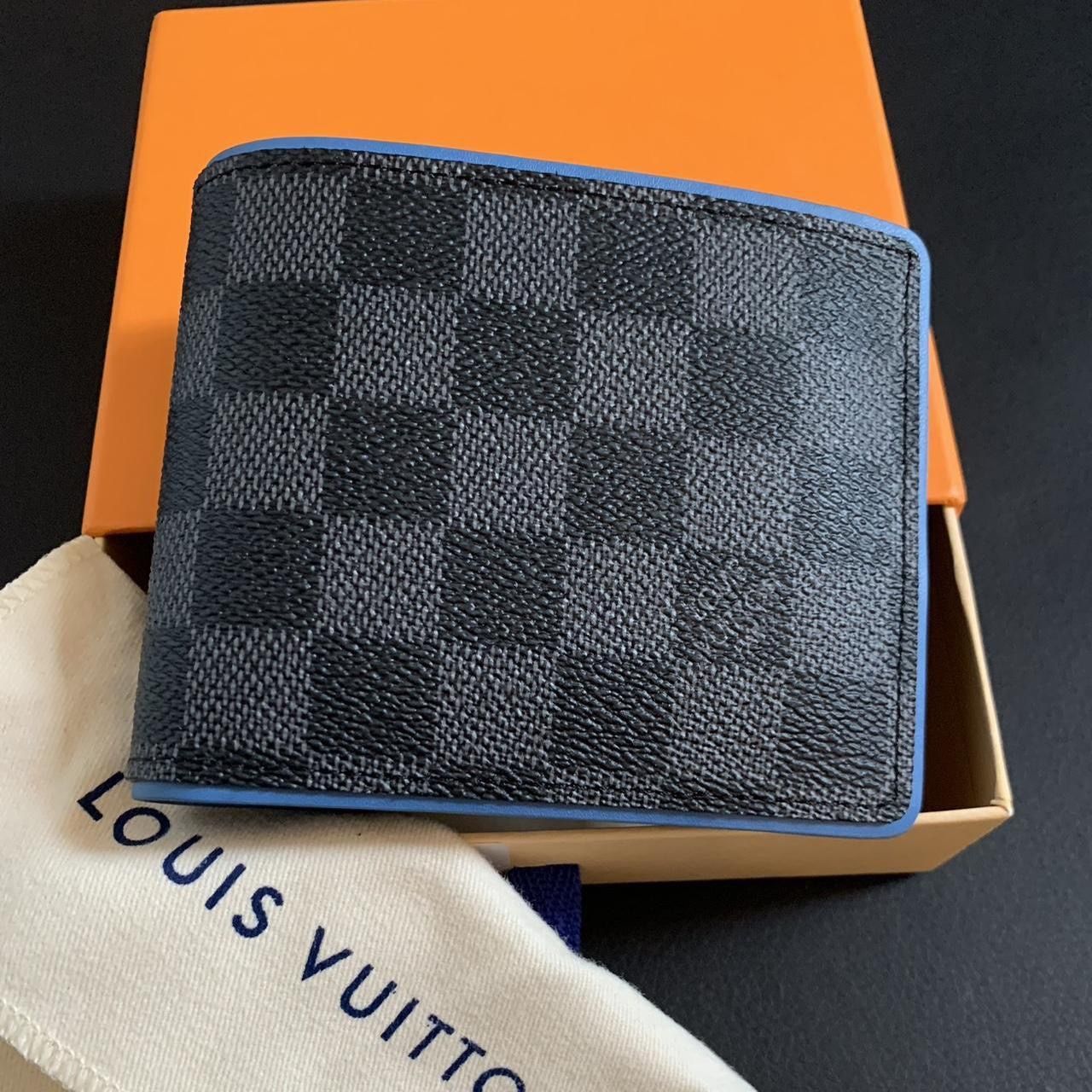 Brown LV Leather Squares Bi Fold Wallet Men for Sale in Hackensack, NJ -  OfferUp