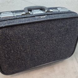Vintage Skyway Tweed Carry On Luggage piece - Nice