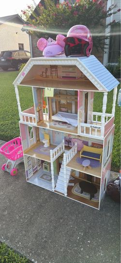Dollhouse