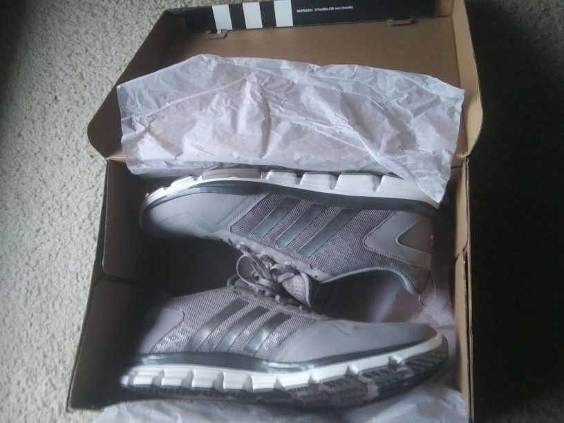 Adidas Men's Size 16 Shoe New