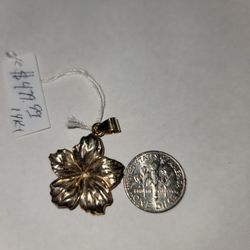 14k Gold Flower Charm 5.5 grams 
