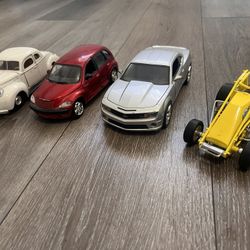 Diecast Cars 1/24 Scale Lot Of 4 Cars Good Condition All 4 Cars For 15 Dollars 