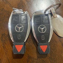 Mercedes Benz Keys