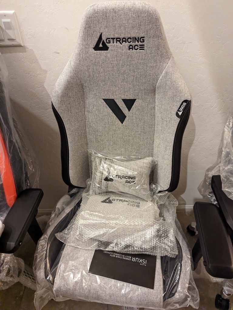 BRAND NEW GT RACING ACE PREMIUM M1 FABRIC GAMING CHAIR.