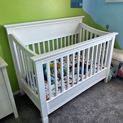 Pottery Barn 4 In 1 Convertible Crib
