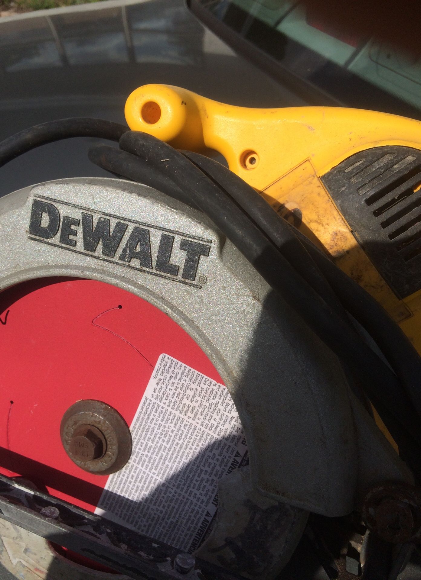 DeWalt wormdrive circular saw