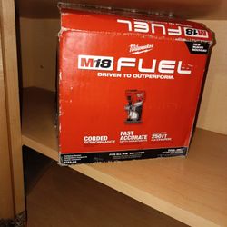 Milwaukee M18 Cordless Router 