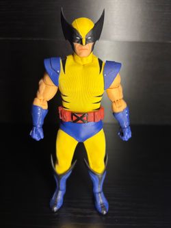 Mezco Wolverine Deluxe