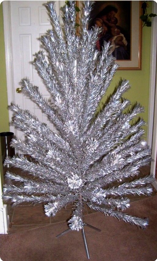 Vintage Evergleam Outdoor Aluminum Tree