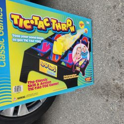 Tic Tac Through Kids Game Brand NEW 