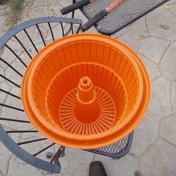 Salad Spinner 