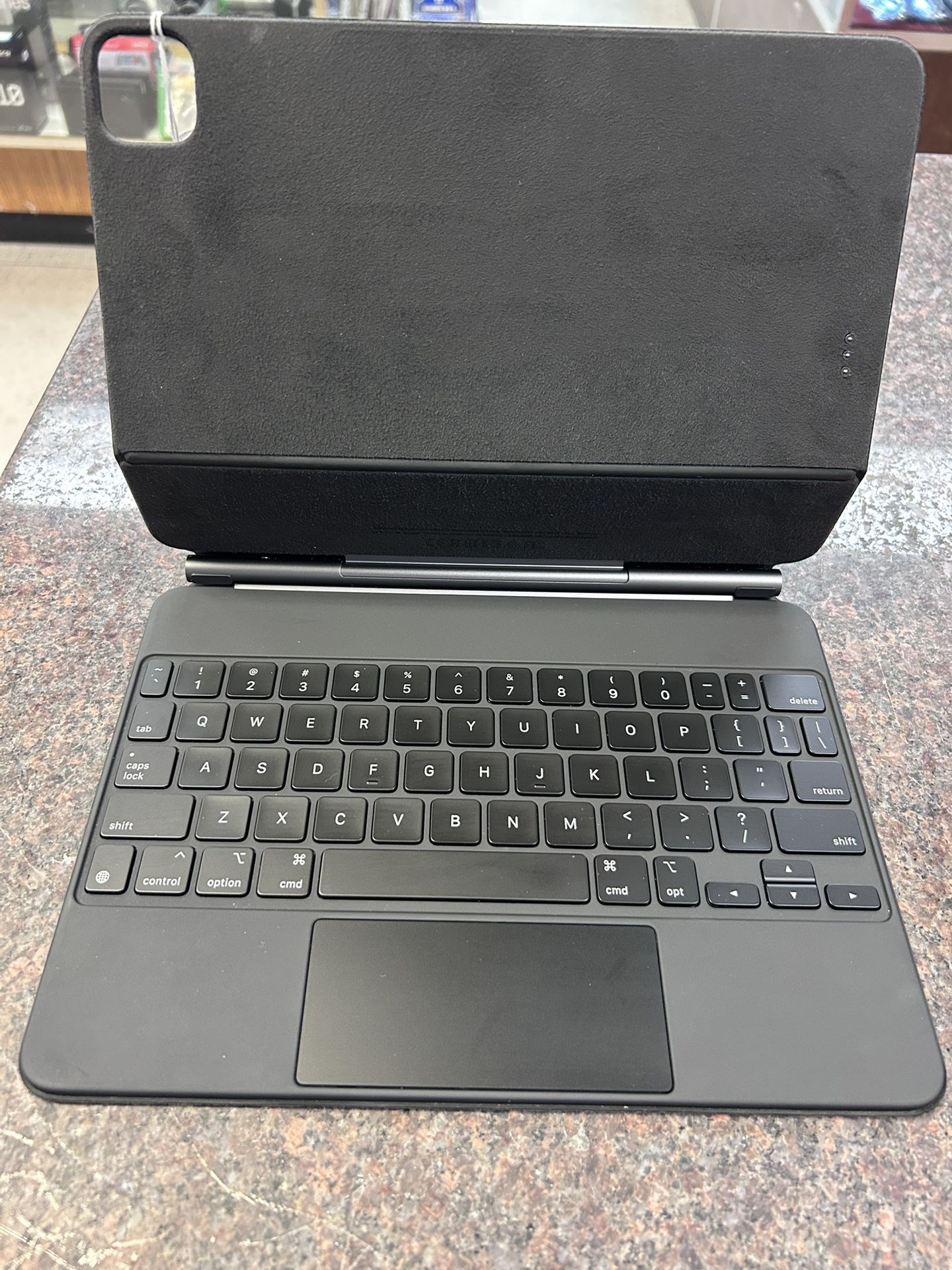 Apple Magic Keyboard iPad Air11”