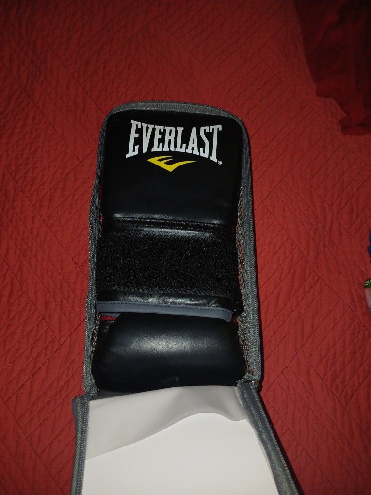 Ufc Heavy Bag Gloves