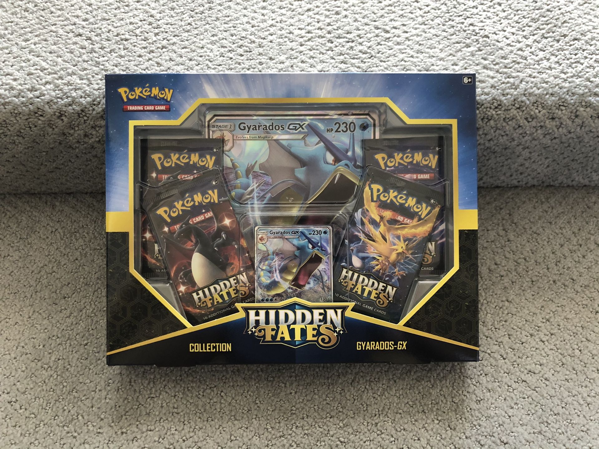 Pokemon Hidden Fates Gyarados - GX New