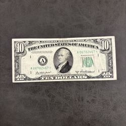 1950-B $10 Federal Reserve Star Note -- VERY SCARCE CURRENCY!