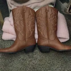 cowgirl boots women size 8