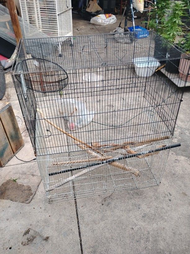 Two Cages Built As One 3 Ft High 30 Ft Wide I Mean 30 In Wide And 17 And A Half Depth $20 