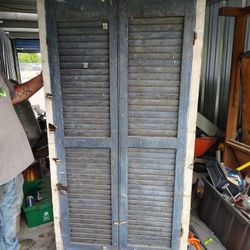Antique Window Shudder 