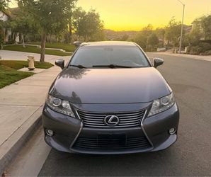 2015 Lexus ES
