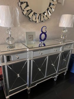 Entry way table and 2 nightstands