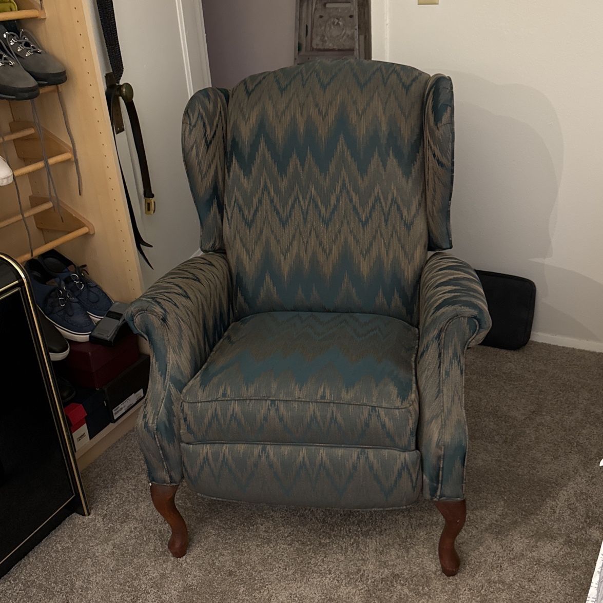 Recliner Chair