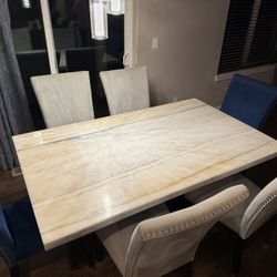 Dining room table
