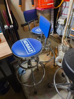 Kobalt Stools x2