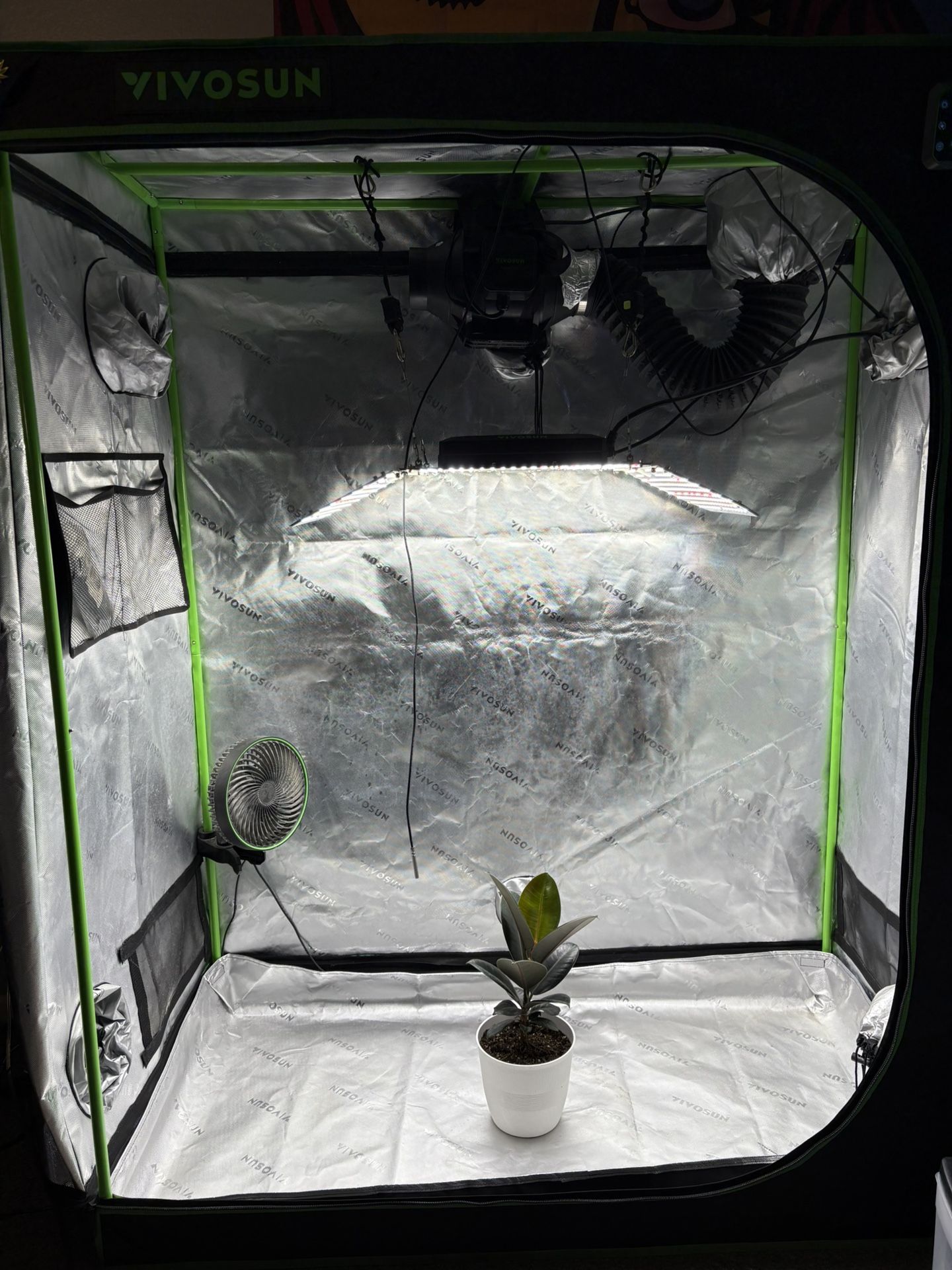 Grow Tent 2x4