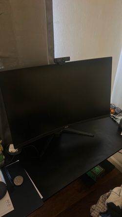 AOC 32in 144hz Curved Monitor