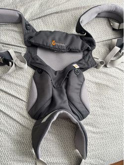 Ergobaby Carrier