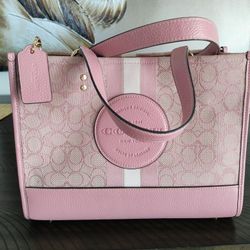 Coach pink 🩷 🛍️