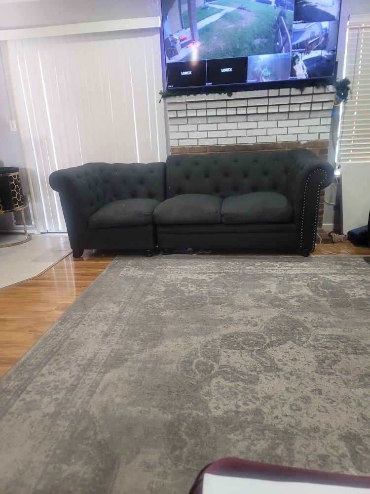 Grey Couch Need A New Home!