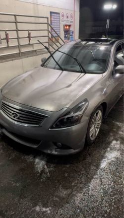 2012 Infiniti G37