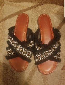 Women's Universal Thread Sandals Size 9.5