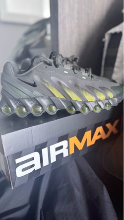 Nike Air Max Sneakers Gray Yellow